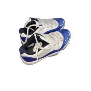 Wmns Air Jordan 11 Retro Low ‘Concord Sketch’
